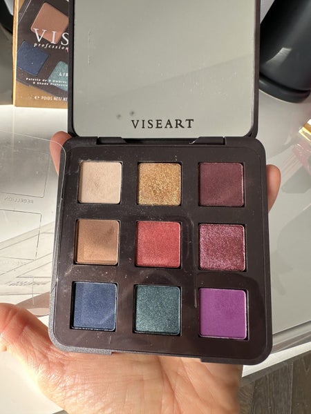 VISEART Libertine Eye Shadow Palette - 9 colour eyeshadow pans Carousel 2