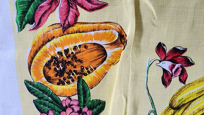 ~" Tropical Queensland Tablecloth "~ Carousel 2