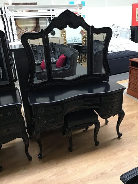 ANDREANNA FRENCH DRESSING TABLE black Carousel 1