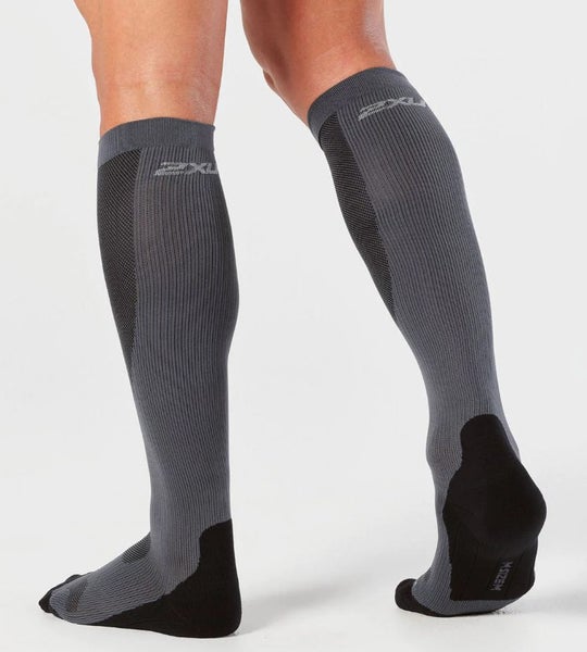 2XU Perf Run Compression Socks - Grey - Mens size L Carousel 2