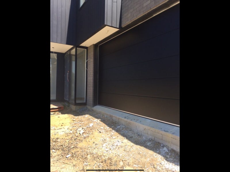 Sovereign Insulated Garage doors Carousel 2