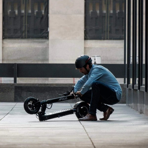 Apollo Light Commuter Electric Scooter 600W Peak - Ex Demo Carousel 7