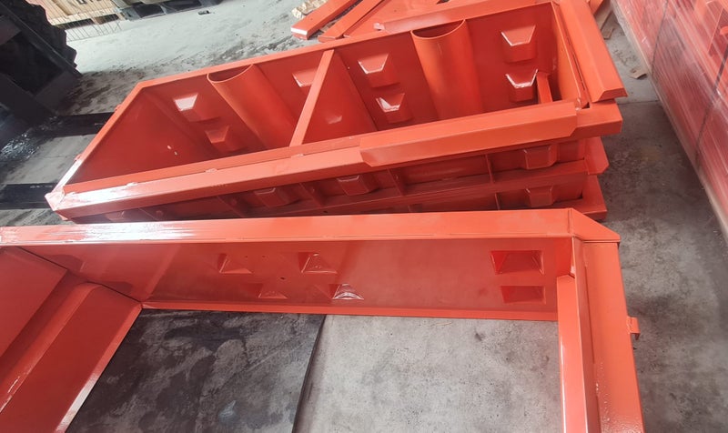 Concrete block molds Carousel 1