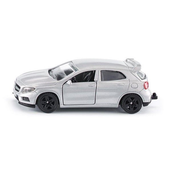 Siku Mercedes GLA 45 AMG 1503 Carousel 1