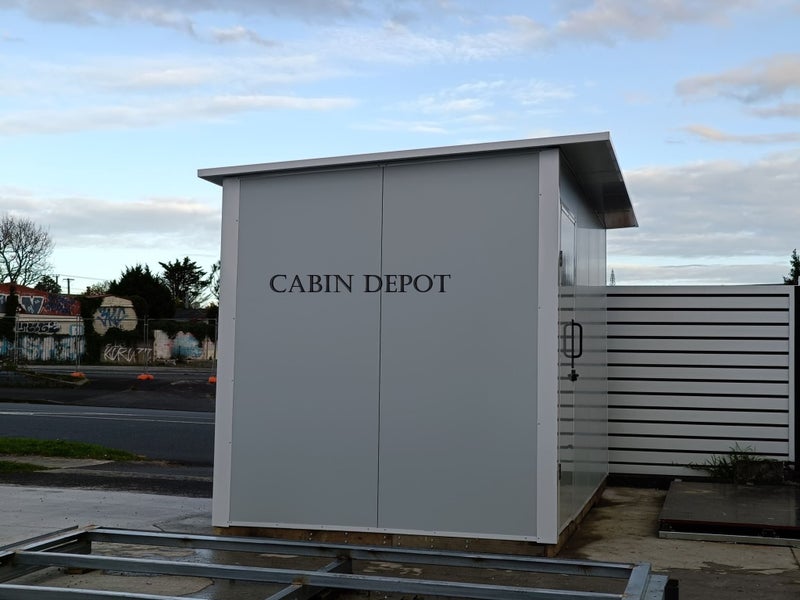 cabin/shed1.9mX2m629376298988821129