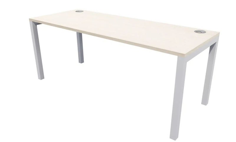 Desk Quattro 1500 x 700 Carousel 1