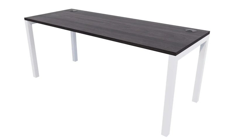 Desk Quattro 1500 x 700 Carousel 2