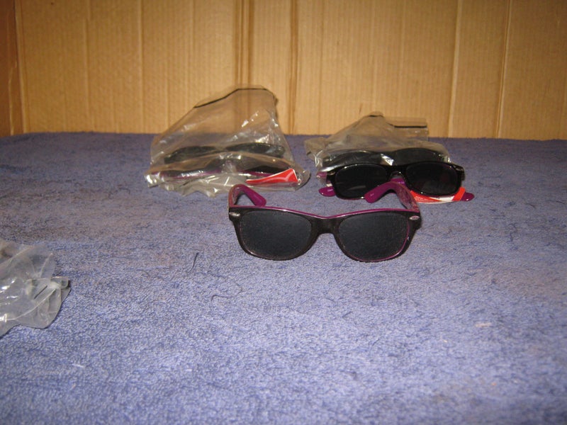 5 x Sunglasses Carousel 1