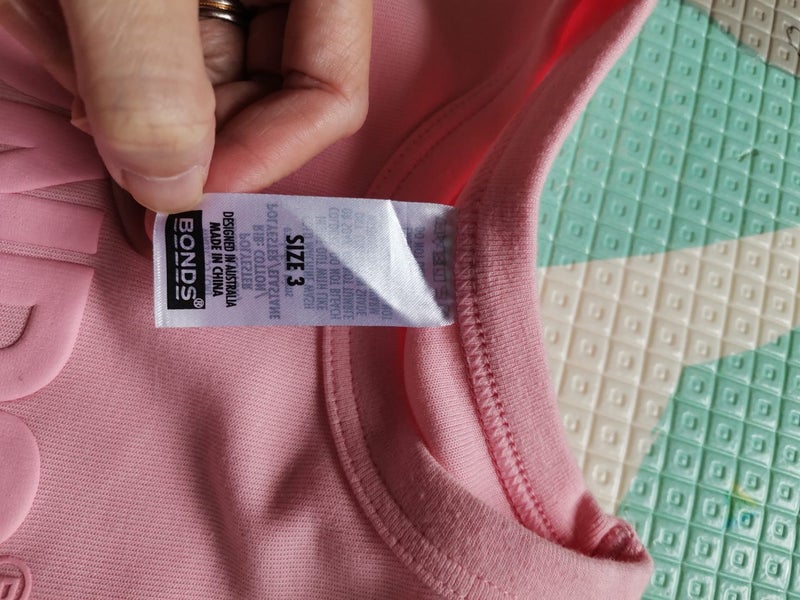 Bonds pullover new without tags Carousel 2