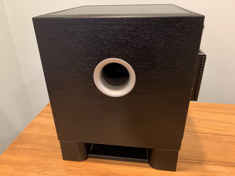 Awesome Compact Yamaha YST-SW215 Subwoofer Carousel 2