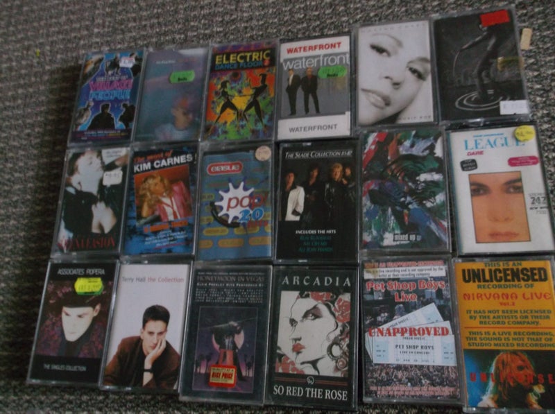 TECHNICS rs-b205, plus HEAPS OF TAPES Carousel 17