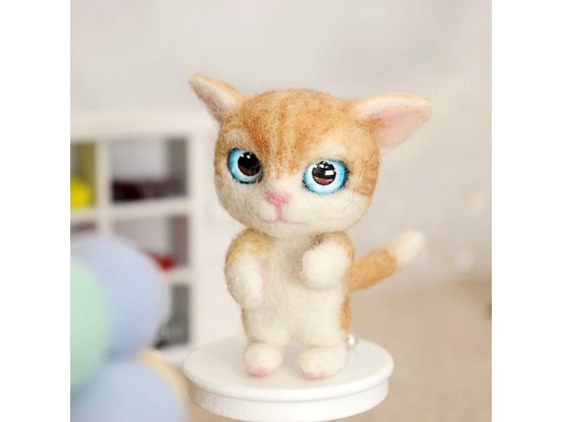 Non-Finished Felt Kit Lovely Naughty Cat Wool Needle Felting DIY Handcarft Carousel 1