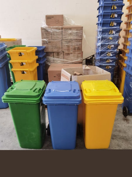 BRAND NEW WHEELIE BIN 120L Carousel 1