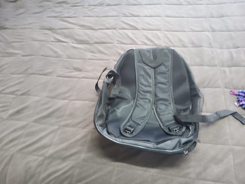 Kitten travel bag Carousel 1
