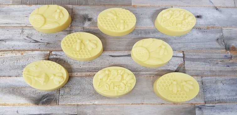 Beeswax Lotion and Massage Bar - Lemongrass Carousel 2