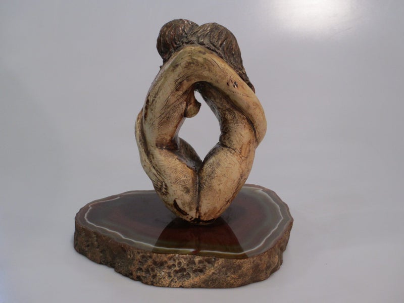 Agate "One Love" Ceramic Carousel 2
