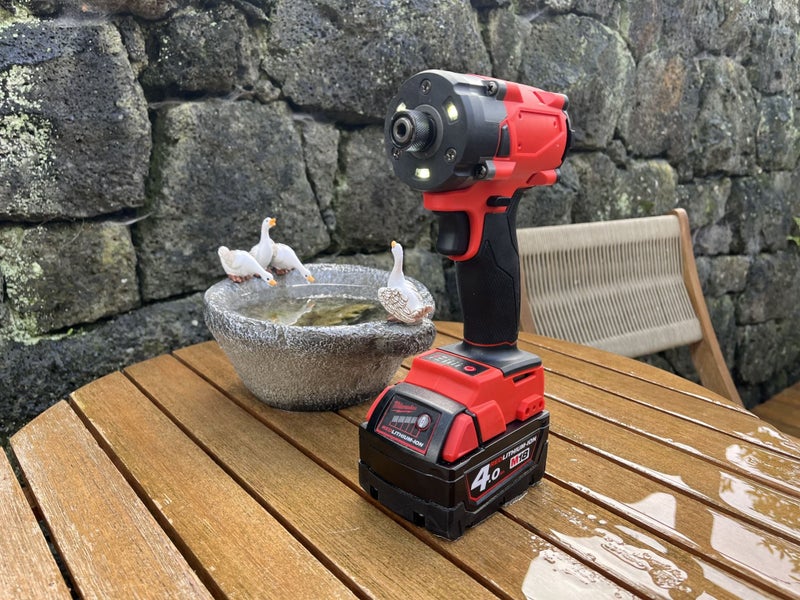 4 Speed Brushless Cordless 220 N·m 1/4" Impact Driver For Milwaukee 18V Battery Carousel 1