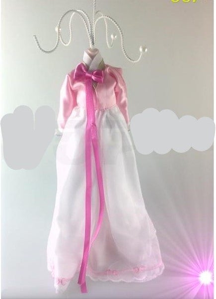 Traditional Big Jewellery Doll Carousel 1