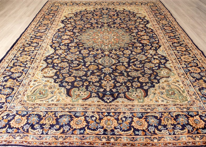 Vintage Esfahan Hand-Knotted Wool Persian Rug (Size: 300 X 405 CM) Carousel 1