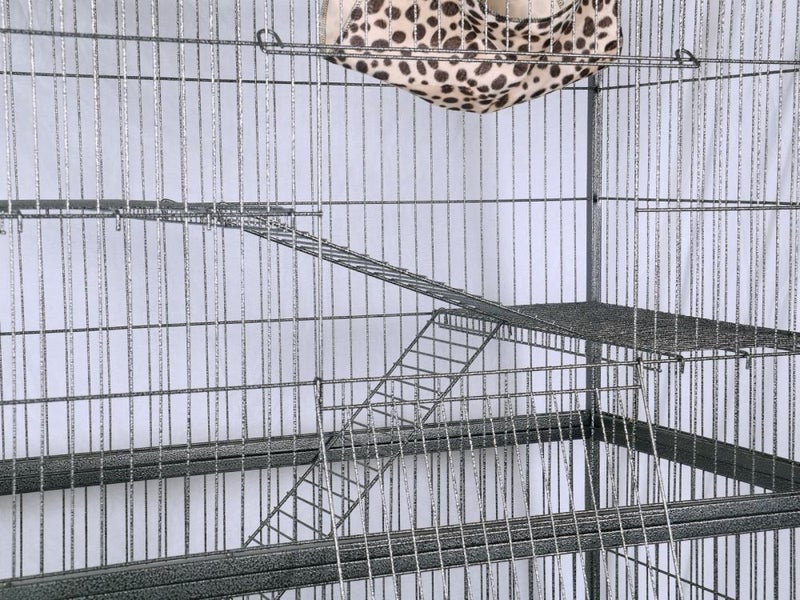 Pet cage Carousel 2