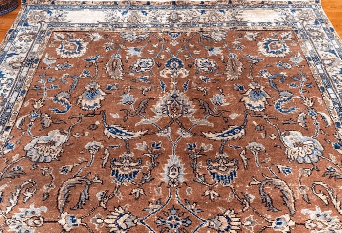 Vintage Hand-Knotted Distressed Turkish Rug (Size: 200X 290 CM) Carousel 2