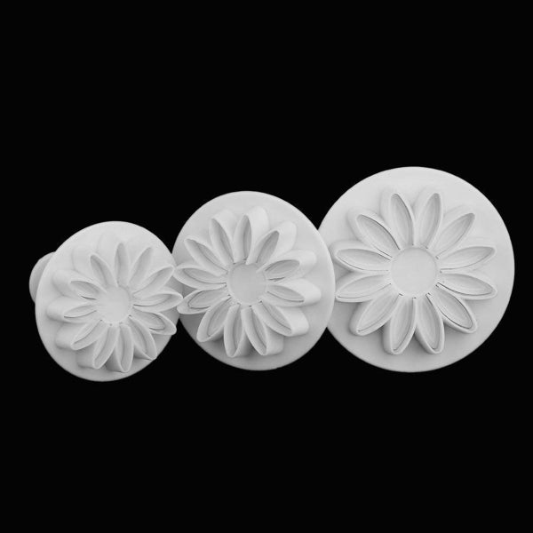 33 Piece Fondant Cake Cookie Plunger Collection62937628281859114