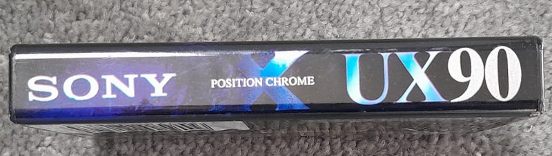 Sony UX 90 min Type II Blank Audio Cassette Tape (Italy new/sealed) Carousel 2