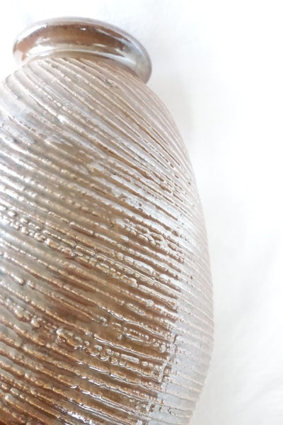 Large Spiral Vase in the Style of Kazuya Ishida at Whichford Pottery (SKU C3) Carousel 11