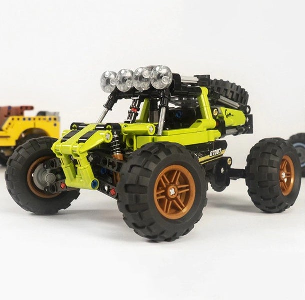 Blocks Toy Green Off-Road Truck (Lego Compatible Bricks) - Great Price Carousel 2