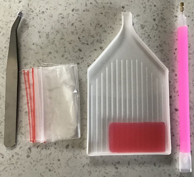 DIAMOND PAINTING ACCESSORIES *** BRAND NEW **** TRAY, TWEEZERS, PEN... Carousel 1