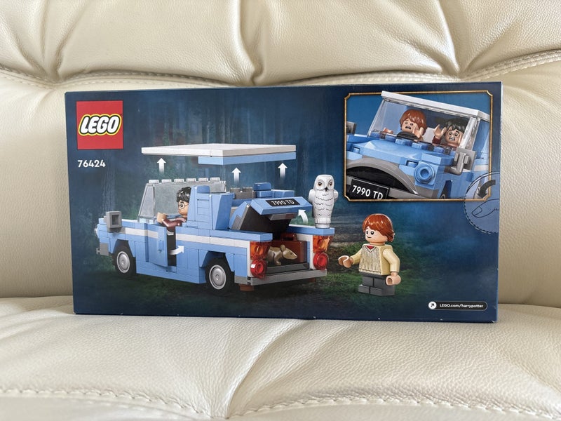 $1 Reserve LEGO Harry Potter 76424 - Flying Ford Angila ~NEW & with Ping~ Carousel 2