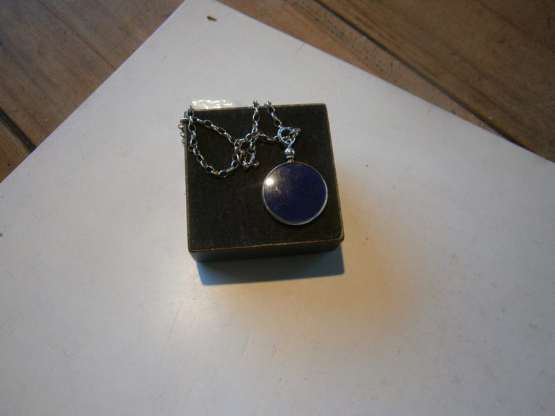 VTG. STG SILVER LOCKET ON STG.BELCHER CHAIN Carousel 1