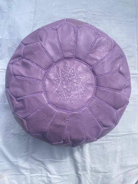 PREMIUM Handcrafted Moroccan Leather Pouf Carousel 1