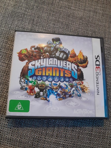 Skylanders Giants Nintendo 3DS Carousel 1