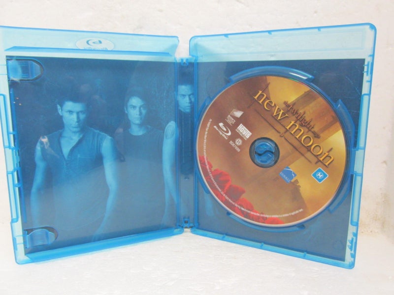 The Twilight saga New Moon Blu-ray Movie Carousel 3