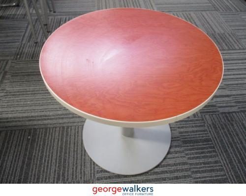 PR5298 - Coffee Round Table Carousel 1