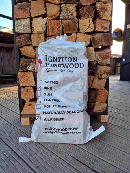 Pine - 50L kiln dried Carousel 1