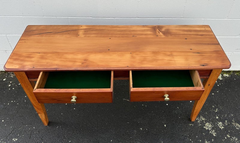 Absolutely Beautiful Recycled Kauri Hall Table... Excellent CONDITION Carousel 2