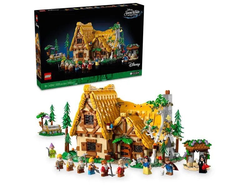 LEGO Disney Princess Snow White And The Seven Dwarfs' Cottage, 43424 Carousel 1