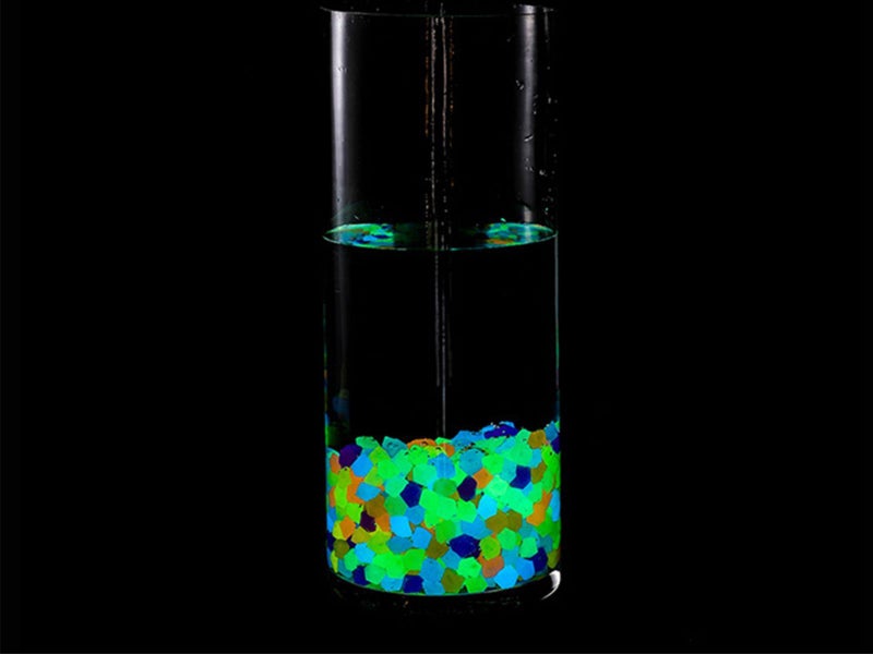 600pcs Luminous Glowing Pebbles Stones Glow in the Dark Pebbles Fish Tank Decor Carousel 3