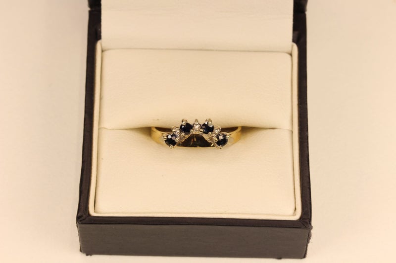 9ct Sapphire & Diamond ring Carousel 1