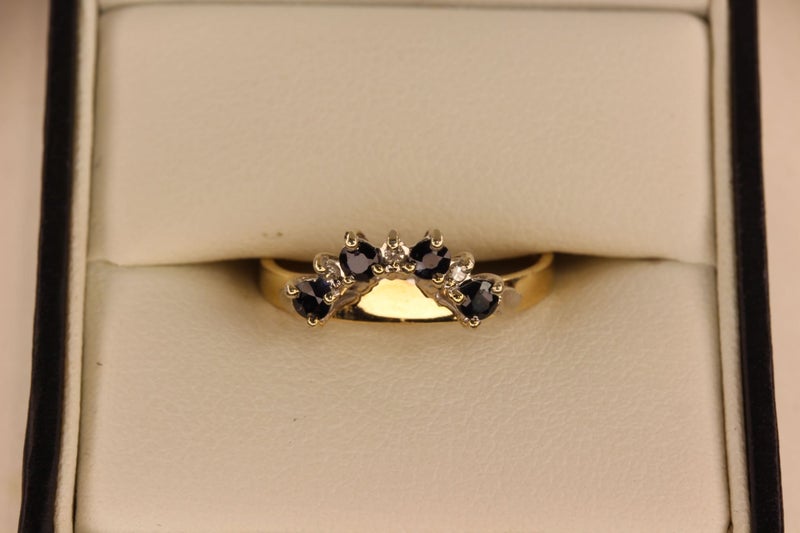 9ct Sapphire & Diamond ring Carousel 8