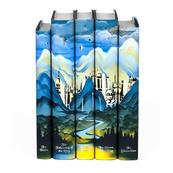 Collectors Library Tolkien's Epic Journey: The Lord of The Rings Book Set 5pce Carousel 1