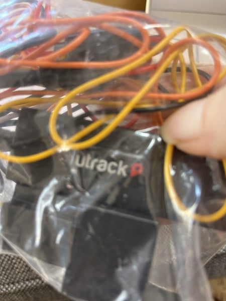 GPS TRACKER Carousel 4