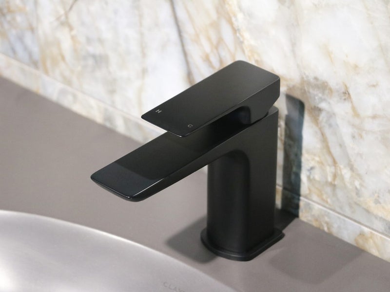 Como Matt Black Tapware/Shower Package *Excess Stock* Was $2596 Carousel 2