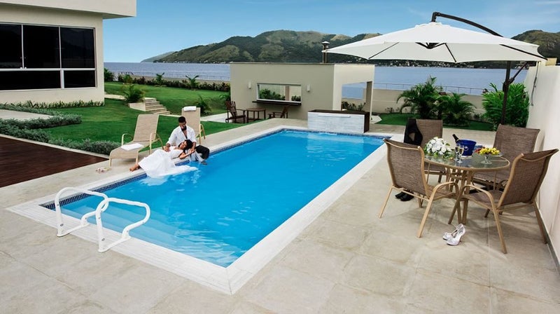 Fibregalss pool Tile lined 5.0m x 2.25m x 1.4m64070779266305113