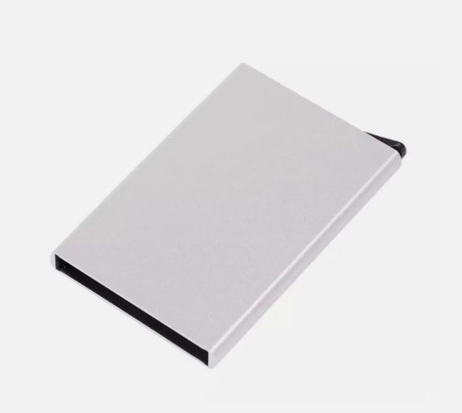 Credit ID Card Holder Carousel 1