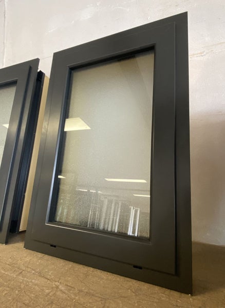 NEW Double Glazed Aluminium Opaque Window 400 x 600 Ironsand Carousel 1
