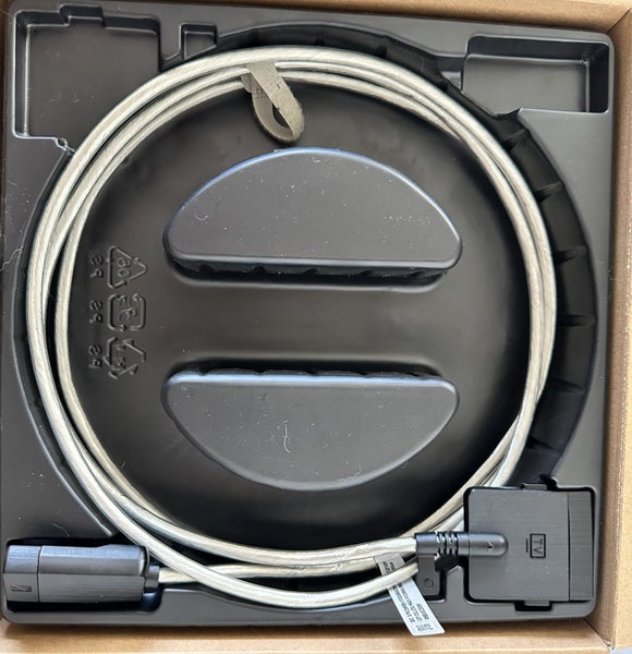 Samsung One Connect Cable Carousel 1