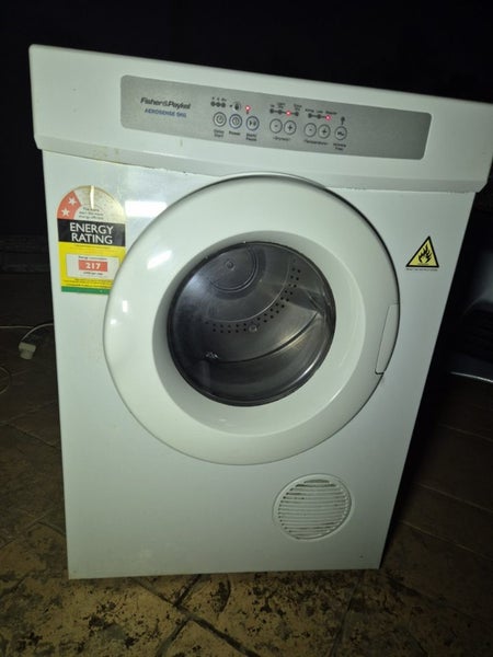 F&P Dryer - 5Kg - DE50F56E1 Carousel 1